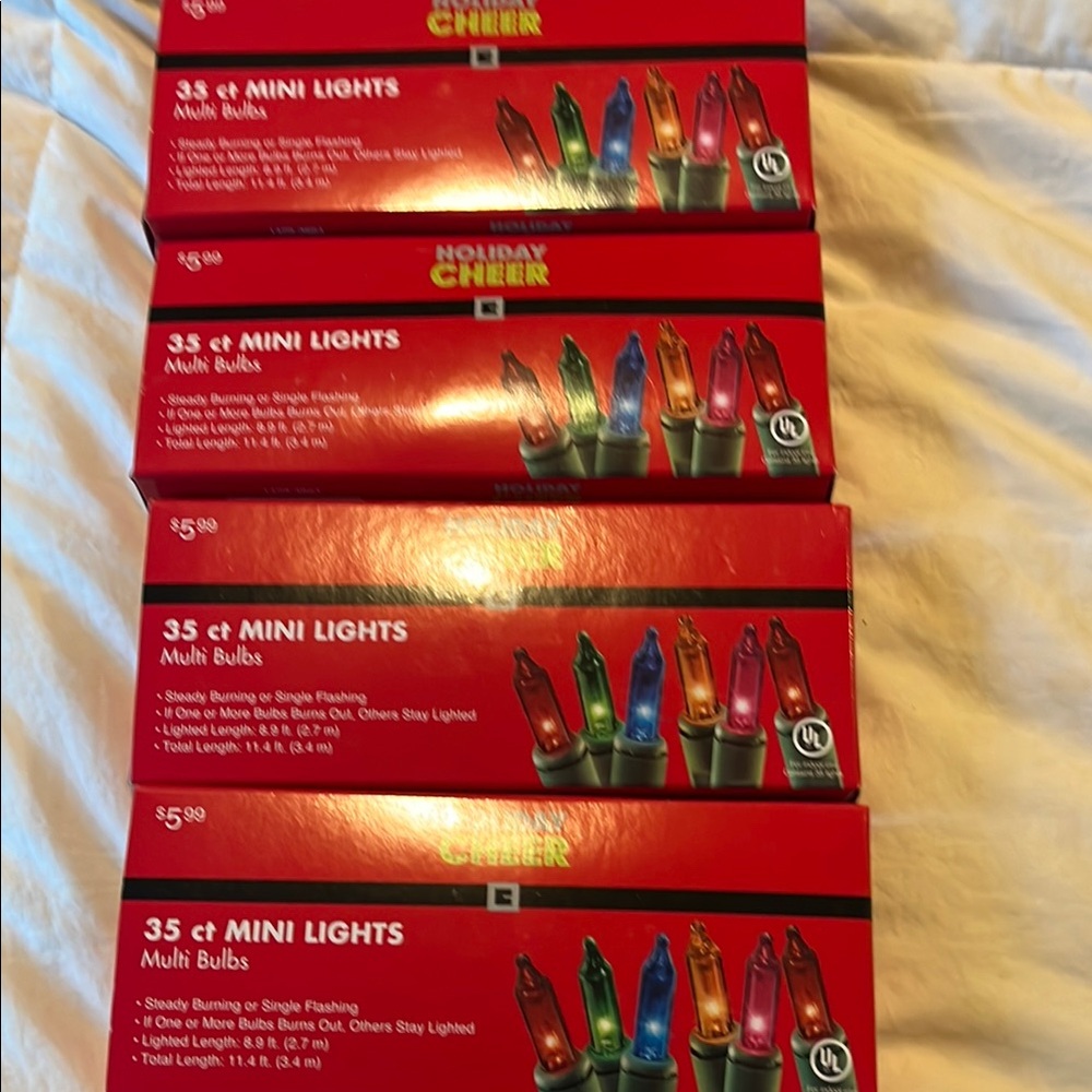 BNWT Holiday Cheer multi color string lights.